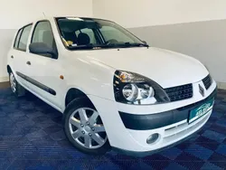Blanc Utilisé 2003 Renault Clio II Authentique | 3 490 €