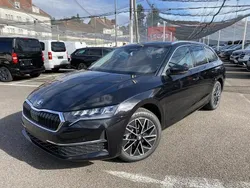 Noir Nouvelle 2025 Skoda Octavia Selection Break | 33 690 € (Prix assez cher)