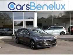 Gris Utilisé 2025 Ford Focus Titanium X Break | 24 990 € (Prix juste)