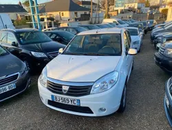 Blanc Utilisé 2011 Dacia Sandero Citadine | 7 500 € (Prix cher)