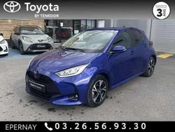 Utilisé 2025 Toyota Yaris Hybrid Design Berline | 22 990 € (Prix juste)
