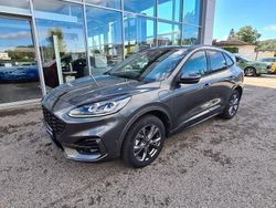Gris magnetic mã©tallisã©e fashion Utilisé 2023 Ford Kuga ST-Line X SUV | 33 499 € (Prix assez cher)