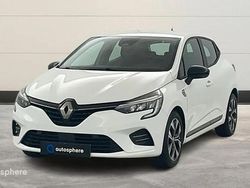 Blanc Utilisé 2022 Renault Clio V LIMITED Berline | 14 799 € (Prix juste)