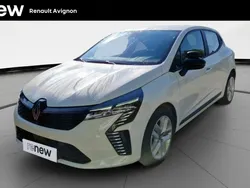 Blanc Utilisé 2024 Renault Clio V Evolution Citadine | 15 999 € (Prix juste)