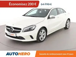 Blanc Utilisé 2015 Mercedes A180 Berline | 14 590 € (Prix juste)