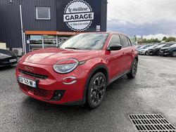 Rouge Utilisé 2024 Fiat 600 La Prima Berline | 21 990 € (Prix juste)