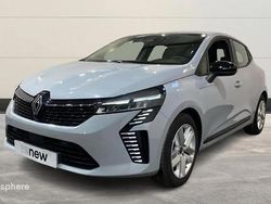 Gris Utilisé 2024 Renault Clio V Evolution Berline | 15 799 € (Prix juste)