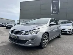 Utilisé 2015 Peugeot 308 Style Berline | 8 500 €