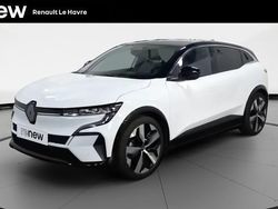 Blanc Occasion 2022 Renault Megane E-Tech Techno Berline | 23 990 € (Prix juste)