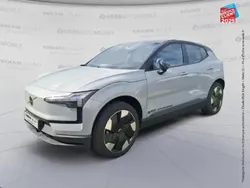 Noir Utilisé 2024 Volvo EX30 Plus SUV | 38 499 € (Prix juste)
