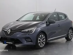 Gris Utilisé 2021 Renault Clio V Intens Berline | 18 999 € (Prix juste)