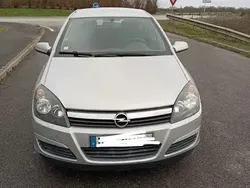 Utilisé 2005 Opel Astra Elegance Berline | 2 490 €