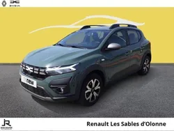 Gris Utilisé 2023 Dacia Sandero Expression Citadine | 14 990 € (Prix juste)