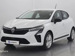 Blanc Utilisé 2024 Renault Clio V Evolution Berline | 18 499 € (Prix assez cher)