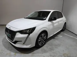 Blanc Utilisé 2024 Peugeot 208 Style Citadine | 15 490 € (Prix assez cher)