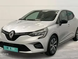 Gris Utilisé 2023 Renault Clio V Evolution Berline | 16 299 € (Prix juste)