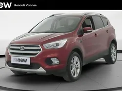 Rouge Utilisé 2019 Ford Kuga S SUV | 16 270 € (Prix juste)