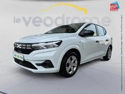 Blanc Occasion 2023 Dacia Sandero Essentiel Berline | 13 999 € (Prix juste)