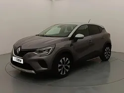 Gris Utilisé 2023 Renault Captur Evolution SUV | 16 399 € (Bon prix)