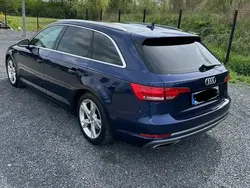 Bleu Utilisé 2019 Audi A4 S-Line Break | 17 500 €