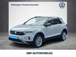 Gris Utilisé 2024 VW T-Roc Edition SUV | 30 299 € (Prix juste)
