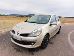 Utilisé 2006 Renault Clio II Dynamique Berline | 1 500 € (Super prix)