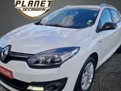 Utilisé 2016 Renault Mégane III LIMITED Berline | 5 990 € (Prix juste)