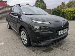 Noir Utilisé 2015 Citroën C4 Cactus Feel Citadine | 9 980 € (Prix juste)