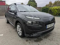 Noir Utilisé 2015 Citroën C4 Cactus Feel Citadine | 9 980 € (Prix juste)