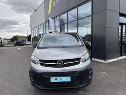 Gris Utilisé 2022 Opel Vivaro-e Combi Business Van | 24 399 € (Prix juste)