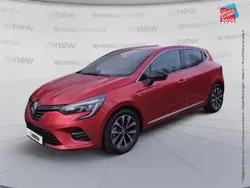 Rouge Utilisé 2023 Renault Clio V Techno Berline | 19 299 € (Prix juste)