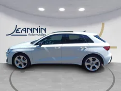 Blanc Utilisé 2024 Audi A3 Sportback Exclusive Berline | 43 490 €