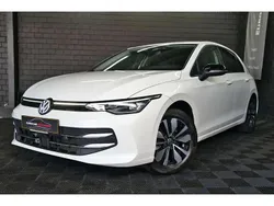 Blanc Utilisé 2024 VW Golf VIII Goal Berline | 31 784 € (Prix juste)