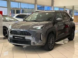 Gris Utilisé 2023 Toyota Yaris Hybrid | 25 490 € (Prix assez cher)