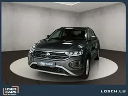 Gris Utilisé 2024 VW T-Roc Life SUV | 27 682 € (Prix juste)