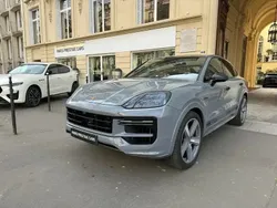 Gris Utilisé 2024 Porsche Cayenne Turbo E-Hybrid SUV | 219 900 €
