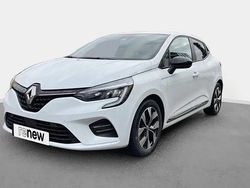 Blanc Utilisé 2023 Renault Clio V Evolution Citadine | 14 990 € (Prix juste)