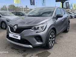 Gris Utilisé 2024 Renault Captur Evolution SUV | 22 499 € (Prix juste)