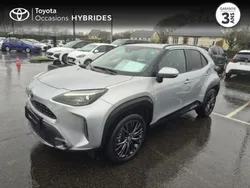 Gris Utilisé 2023 Toyota Yaris Hybrid | 25 764 € (Prix cher)