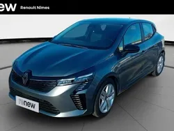 Gris Utilisé 2024 Renault Clio V Evolution Citadine | 14 999 € (Bon prix)