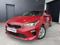 Rouge rubis métallisé Utilisé 2020 Kia Ceed Active Berline | 15 199 € (Bon prix)