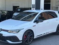 Blanc Utilisé 2021 VW Golf VIII GTI Clubsport Berline | 31 990 € (Prix juste)