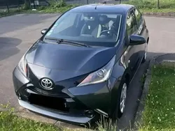 Utilisé 2017 Toyota Aygo X-play Citadine | 7 000 € (Super prix)