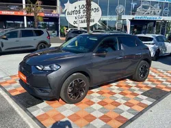 Gris platinium/toit noir Utilisé 2022 DS Automobiles DS3 SUV | 23 450 € (Prix juste)