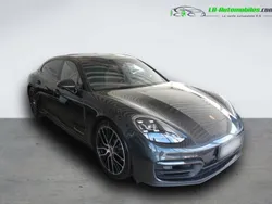 Porsche Panamera 4