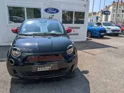 Utilisé 2021 Fiat 500e Red | 16 900 € (Prix assez cher)