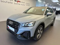 Gris flèche nacré Utilisé 2024 Audi Q2 Advanced Plus SUV | 33 769 € (Prix assez cher)