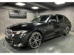 Noir Utilisé 2022 BMW 320e M Sport Break | 32 990 € (Prix juste)