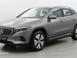 Noir Utilisé 2022 Mercedes EQA250+ Progressive SUV | 30 999 € (Prix juste)