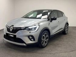 Gris Utilisé 2023 Renault Captur Techno SUV | 18 990 € (Prix juste)
